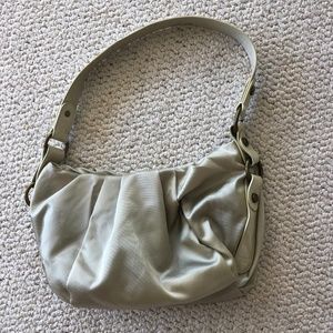 Vera Wang purse